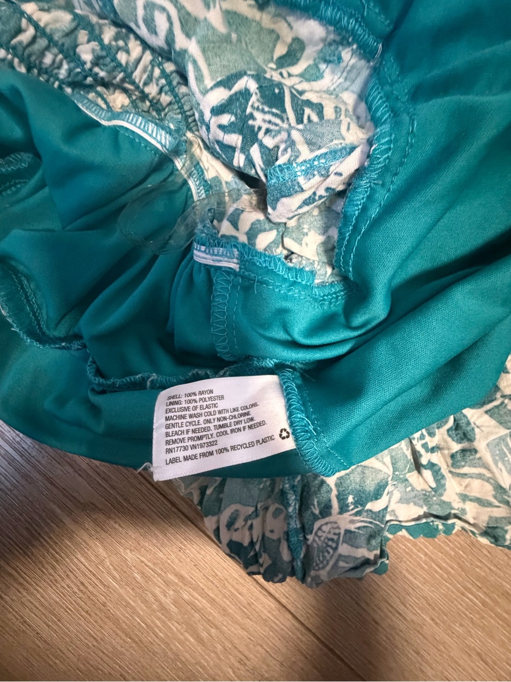 Dress - Picture 4 of 4